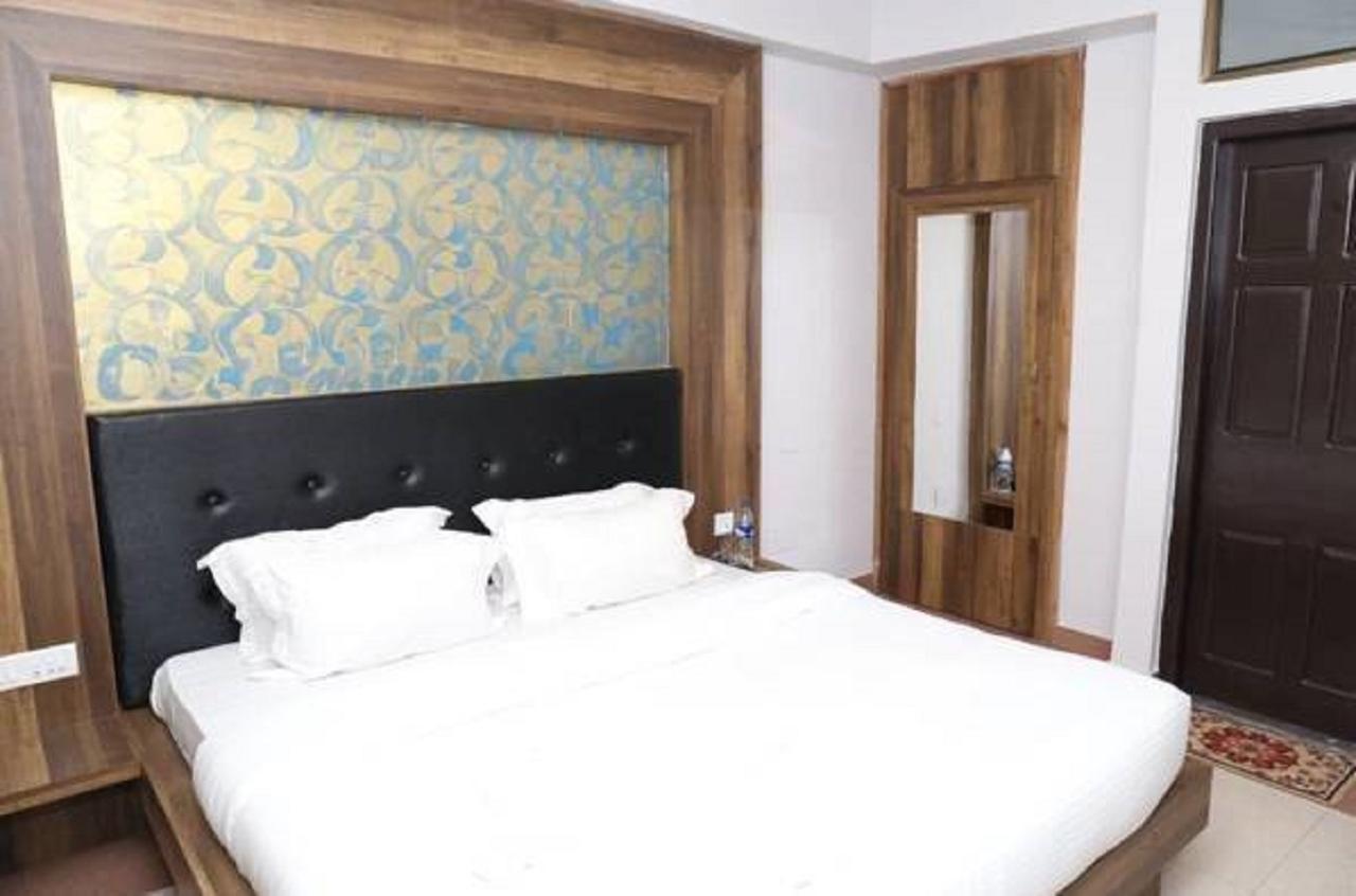 Hotel Europa Inn Dimāpur Extérieur photo
